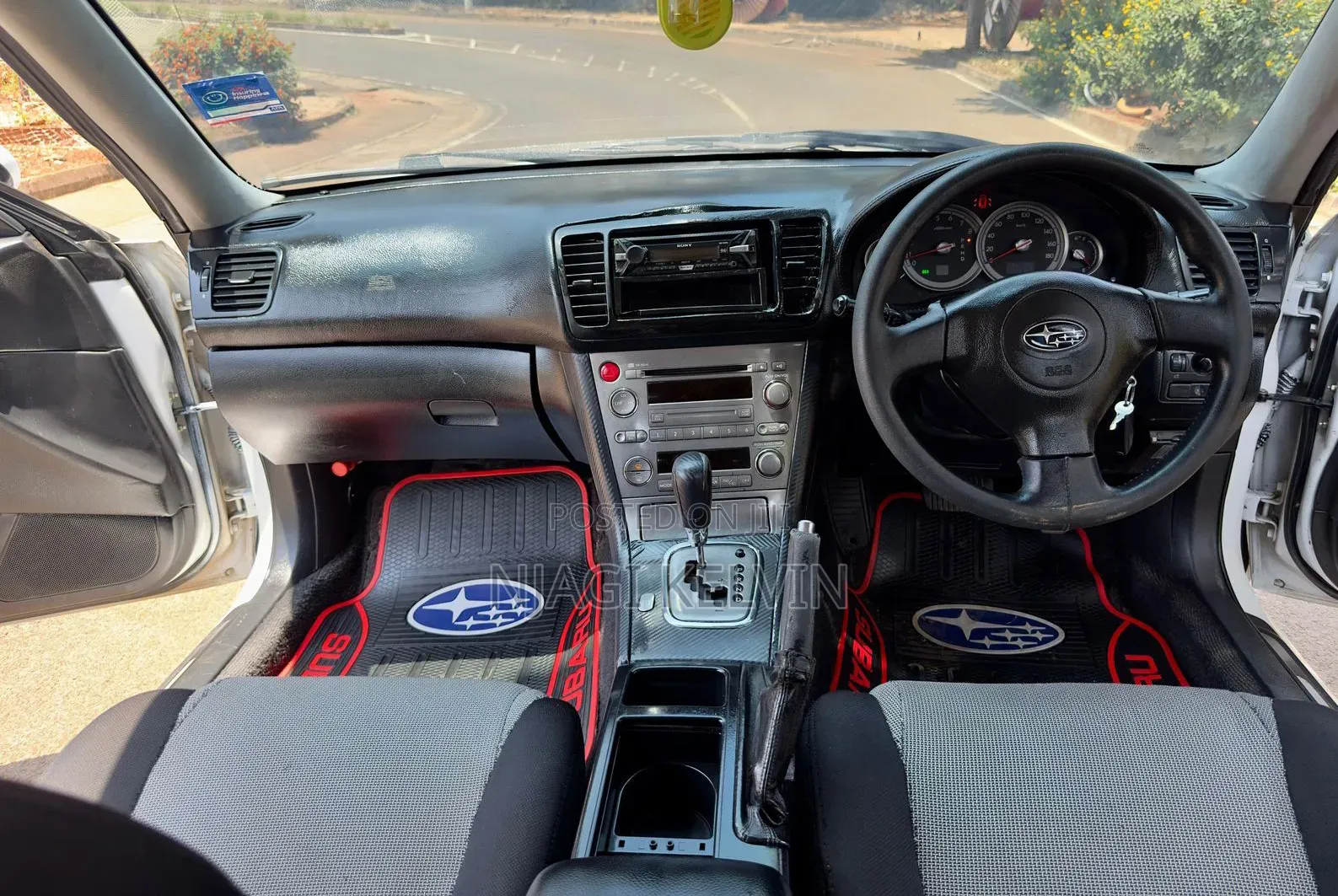 Subaru Legacy 2.0 2005 White
