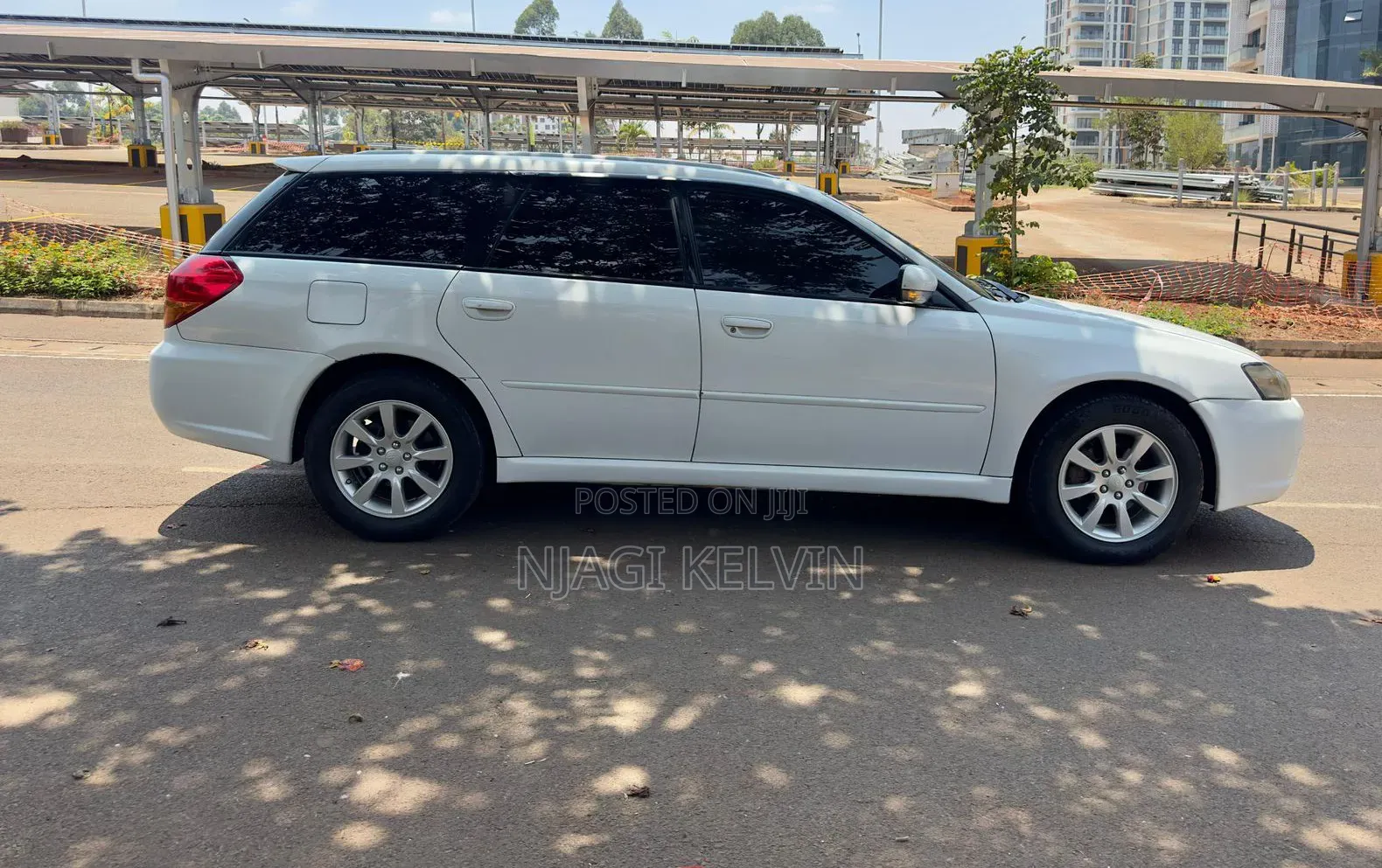 Subaru Legacy 2.0 2005 White