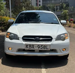 Subaru Legacy 2.0 2005 White