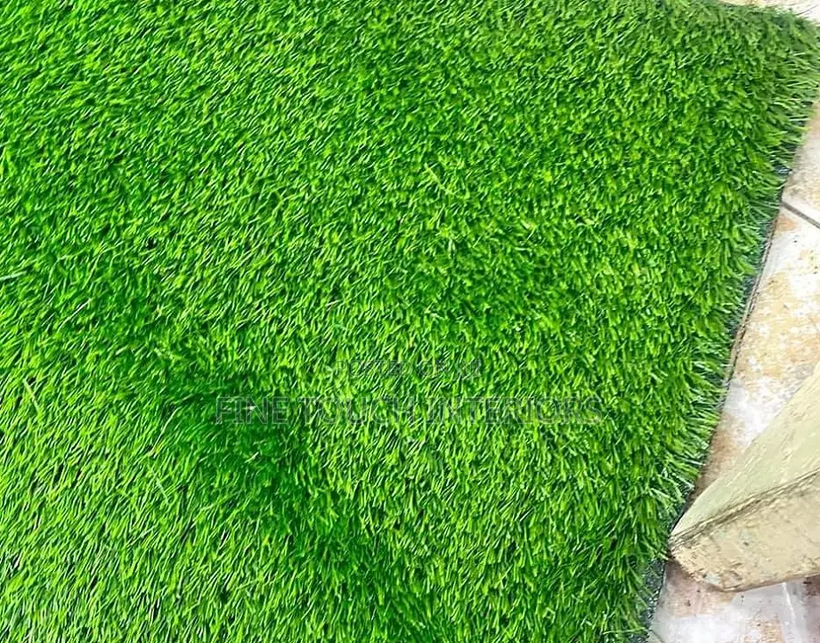 Artificial Grass Carpet – Easy-Care Green Décor