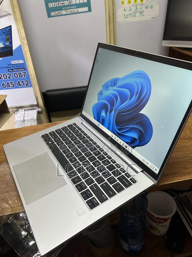 Laptop HP EliteBook 840 G10 16GB Intel Core i7 SSD 512GB - thumbnail 3