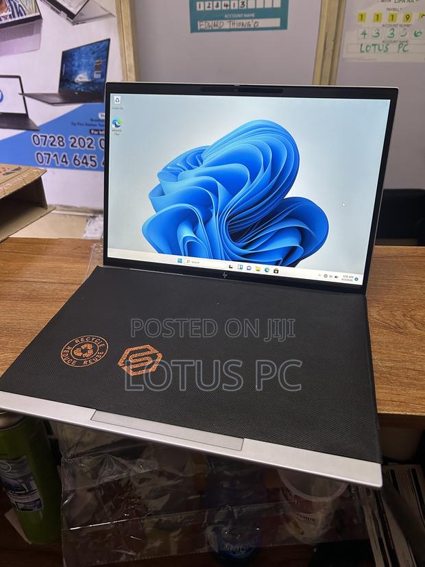 Laptop HP EliteBook 840 G10 16GB Intel Core i7 SSD 512GB - main view