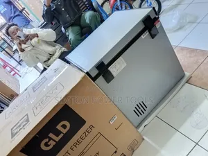 GLD 60-Litre Compact Energy Efficient Chest Freezer....