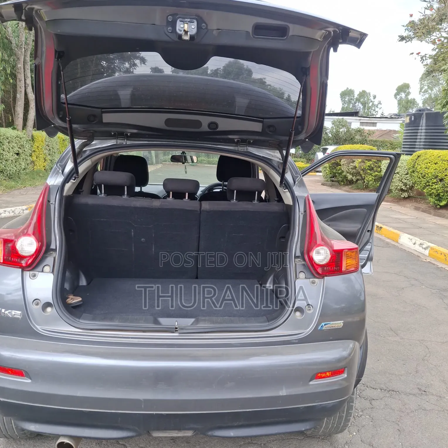 Nissan Juke 2011 Gray