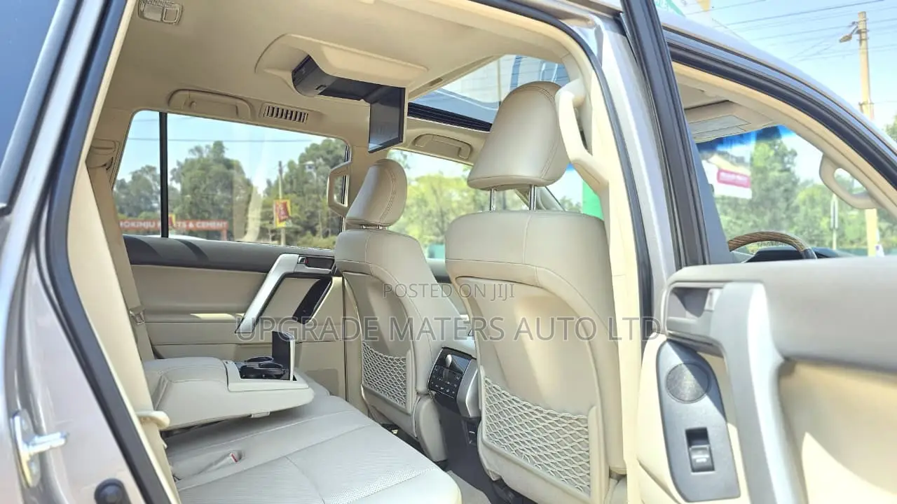 Toyota Land Cruiser Prado 2.8 2021 Brown