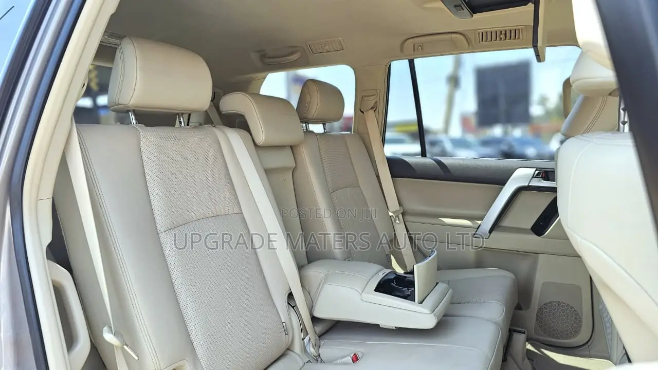Toyota Land Cruiser Prado 2.8 2021 Brown