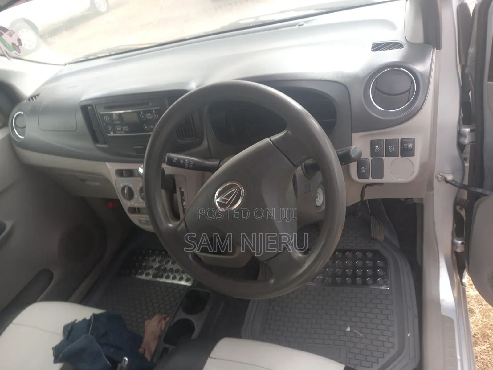 Daihatsu Mira 2017 Silver