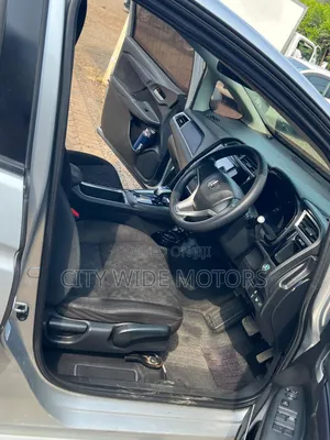 Honda Fit Shuttle 2013 Silver