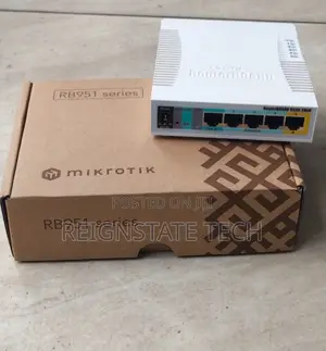 MikroTik RouterBoard RB951Ui-2HnD 5-Port Wireless Router
