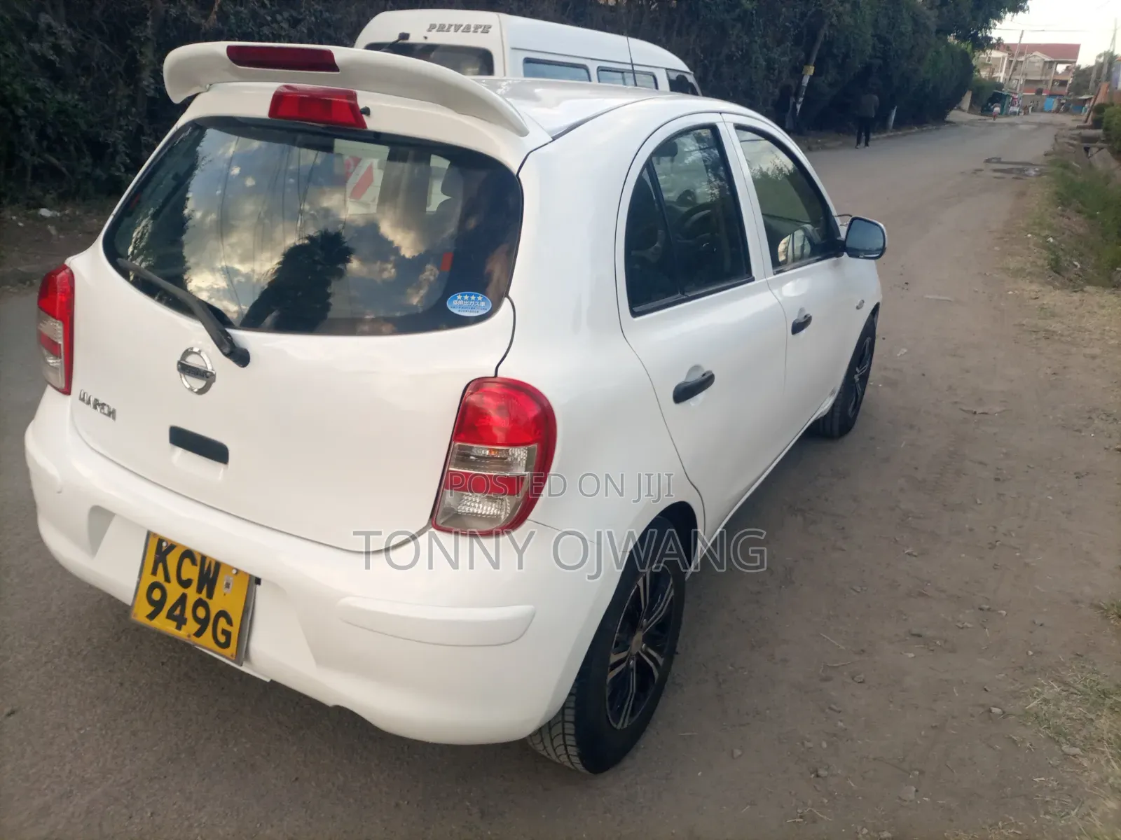 Nissan March 2012 Pearl