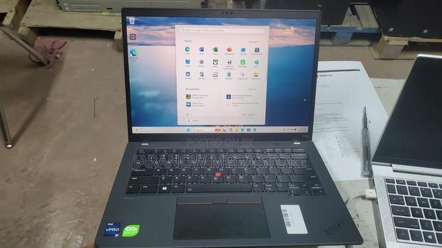 Laptop Lenovo ThinkPad P14s 32GB Intel Core i7 SSD 1T - thumbnail 3