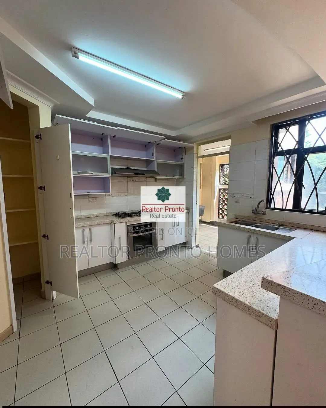 3bdrm Apartment in Kilimani, Hurlingham for rent