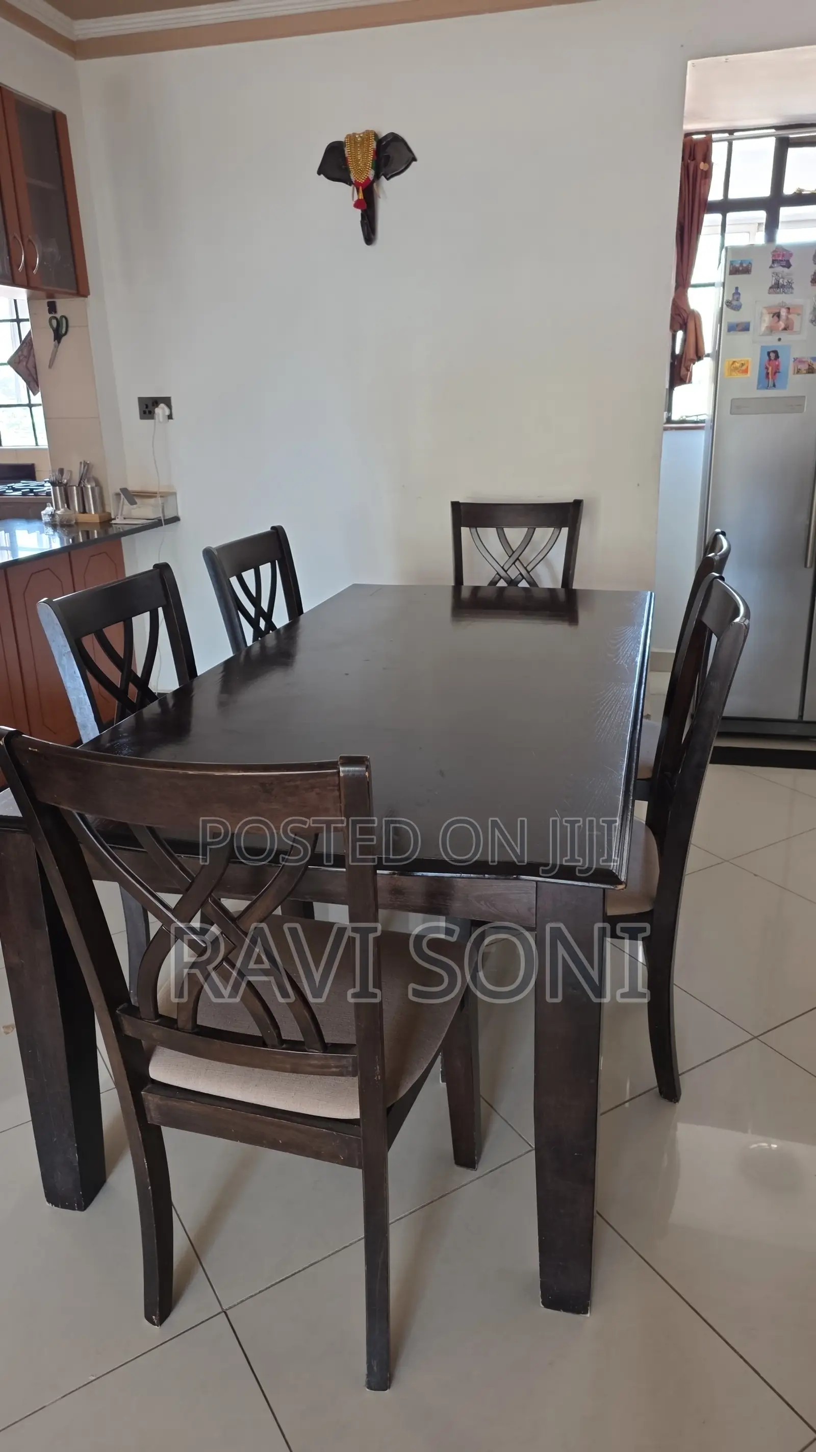 Dinning Table