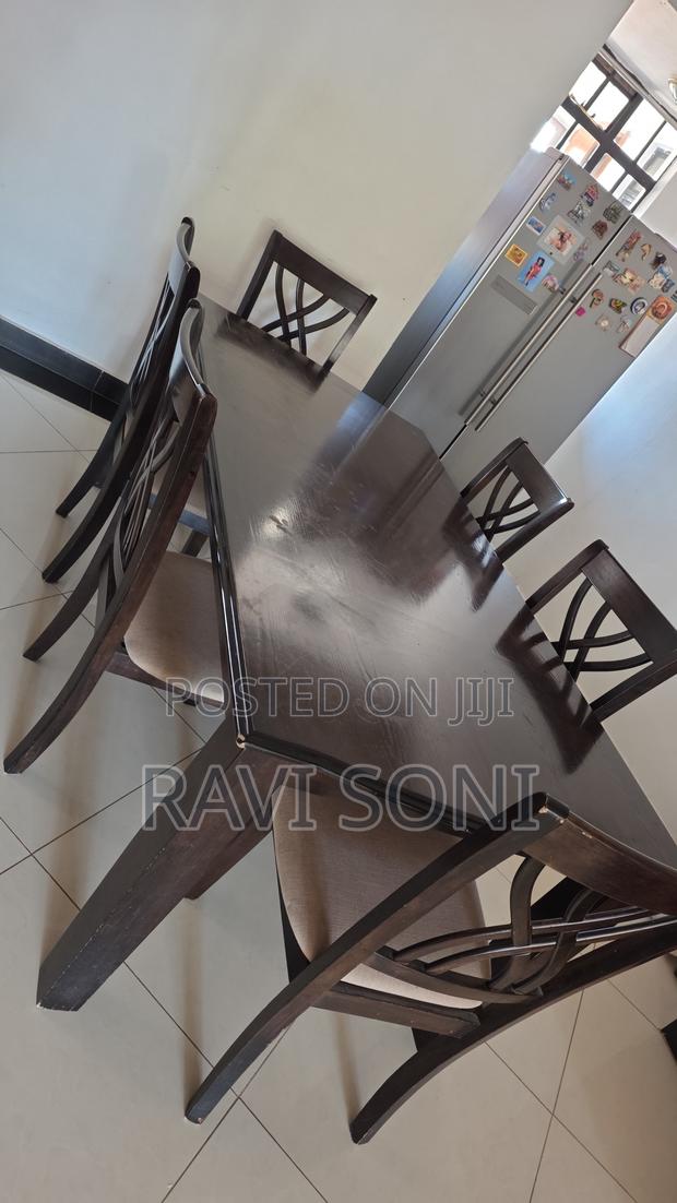 Dinning Table - thumbnail 3