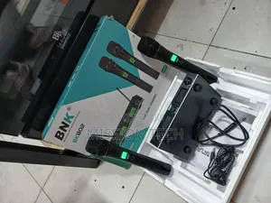 BNK BK802 Dual Channel VHF Wireless Microphone System
