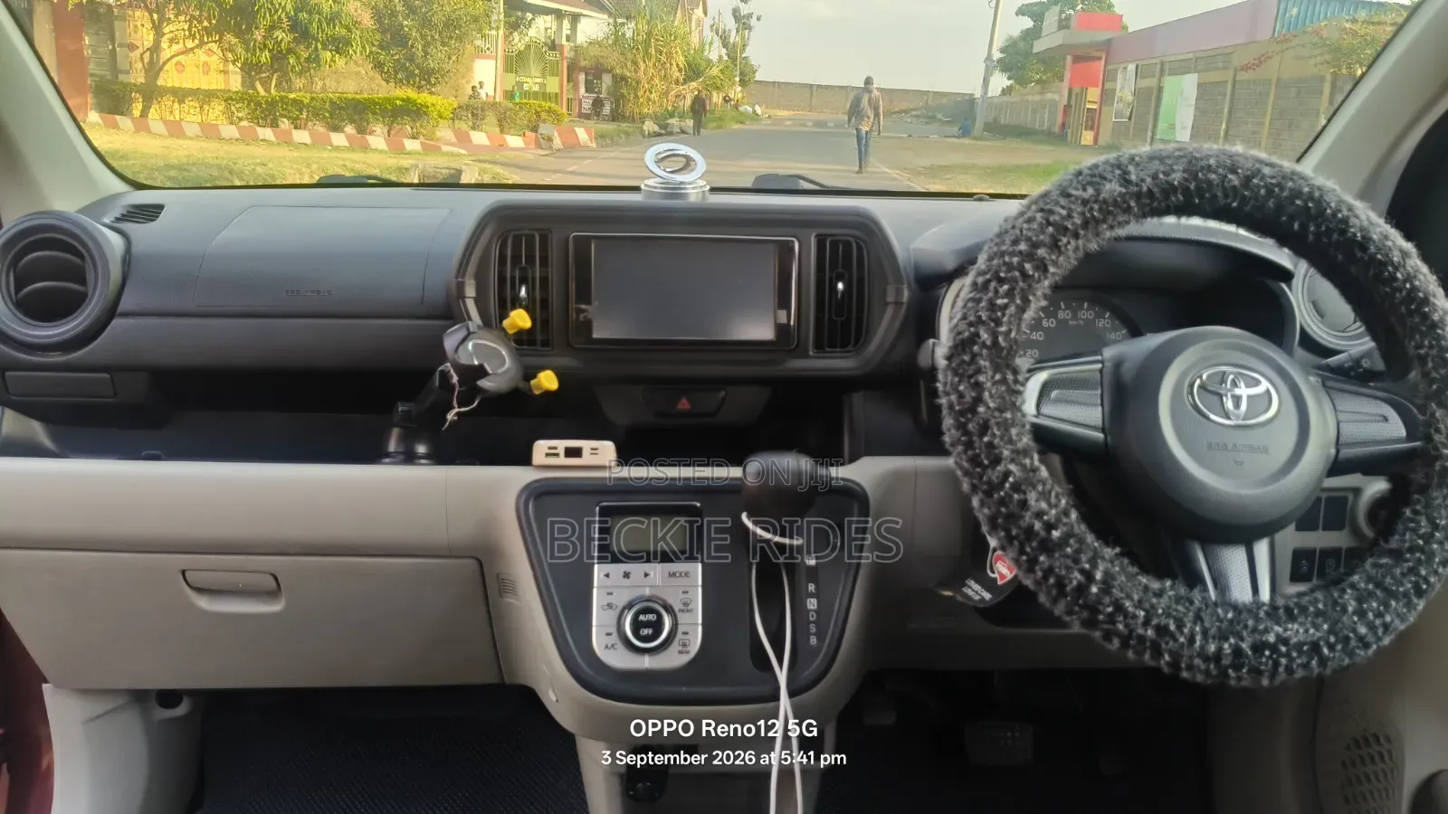 Toyota Passo 2017 Red