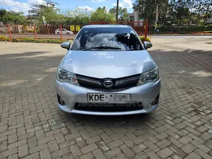 Toyota Corolla Fielder 2014 Silver