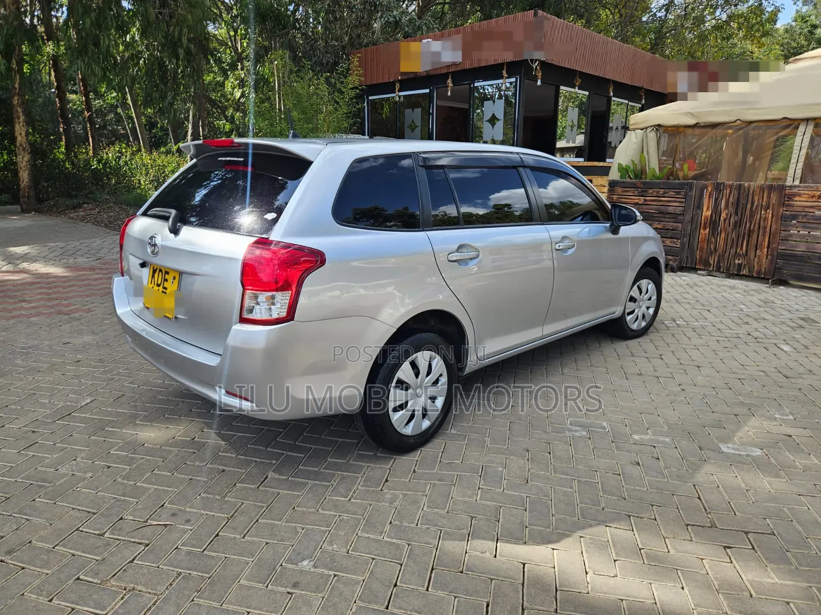 Toyota Corolla Fielder 2014 Silver