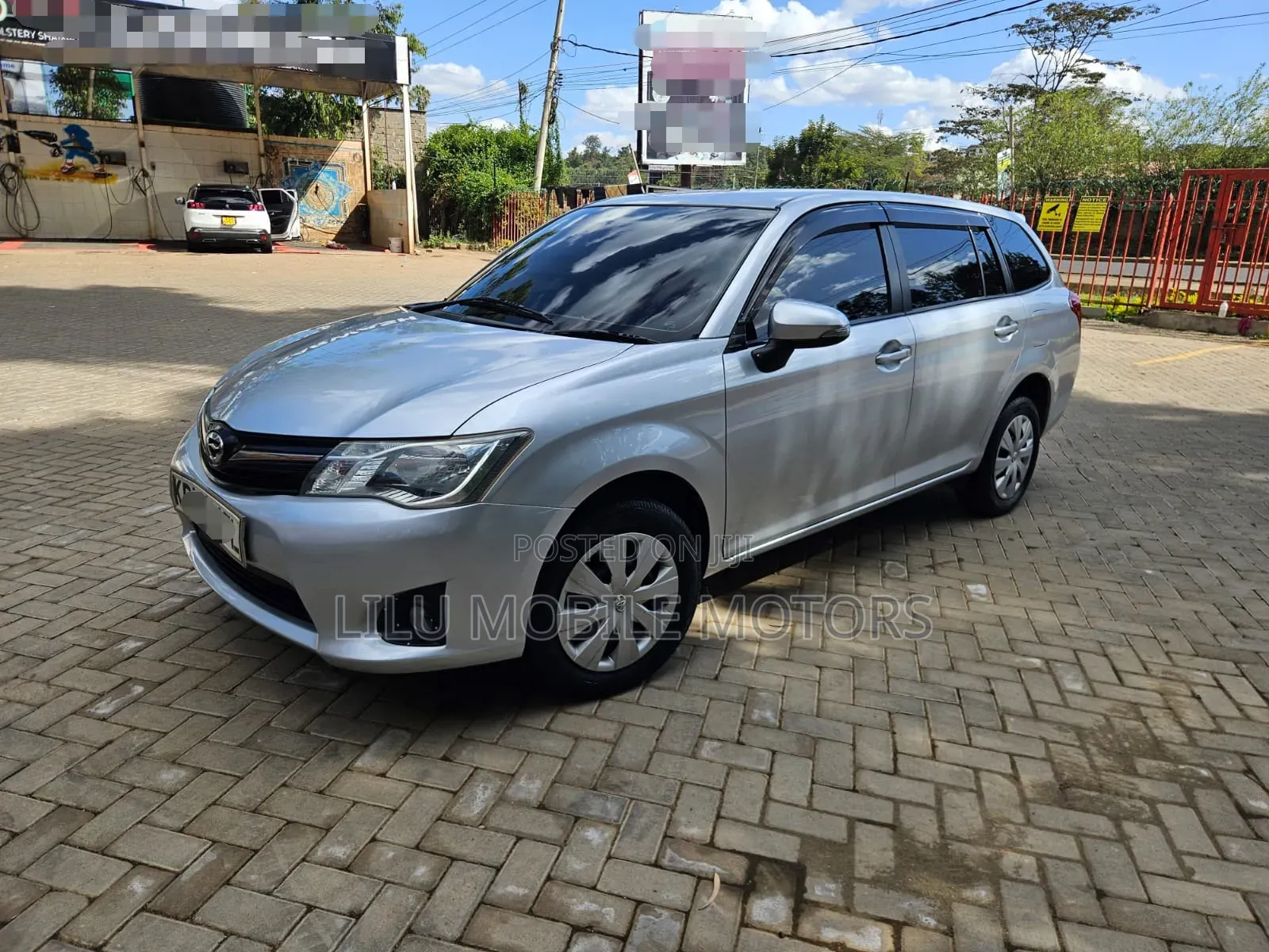Toyota Corolla Fielder 2014 Silver