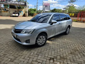 Toyota Corolla Fielder 2014 Silver