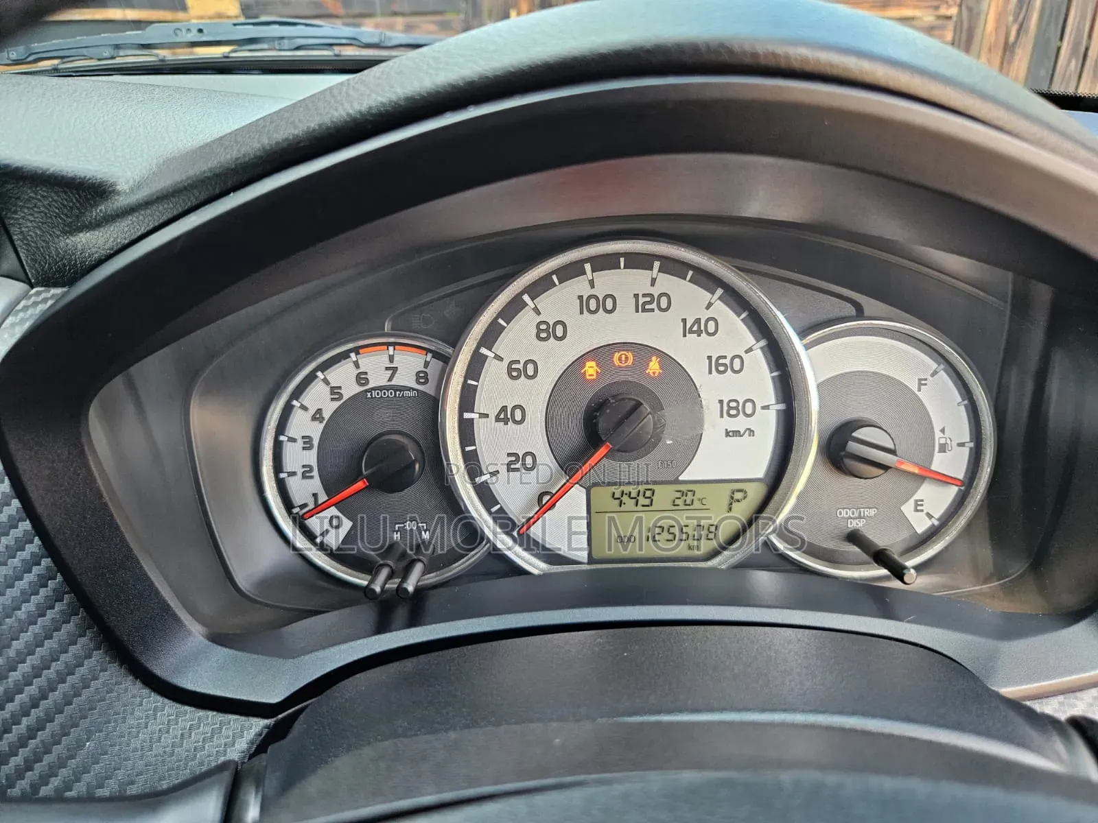 Toyota Corolla Fielder 2014 Silver