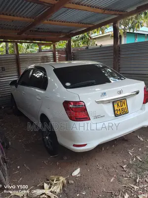 Toyota Axio 1.5 G 4WD 2019 White