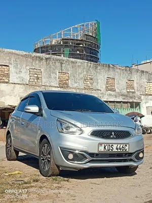 Mitsubishi Mirage 2017 Silver