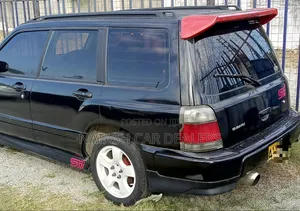 Subaru Forester 2001 Black