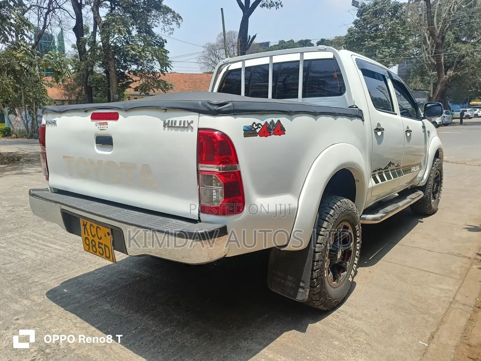 Toyota Hilux 3.0 D-4D Double Cab 4x4 Raider 2007 Off white