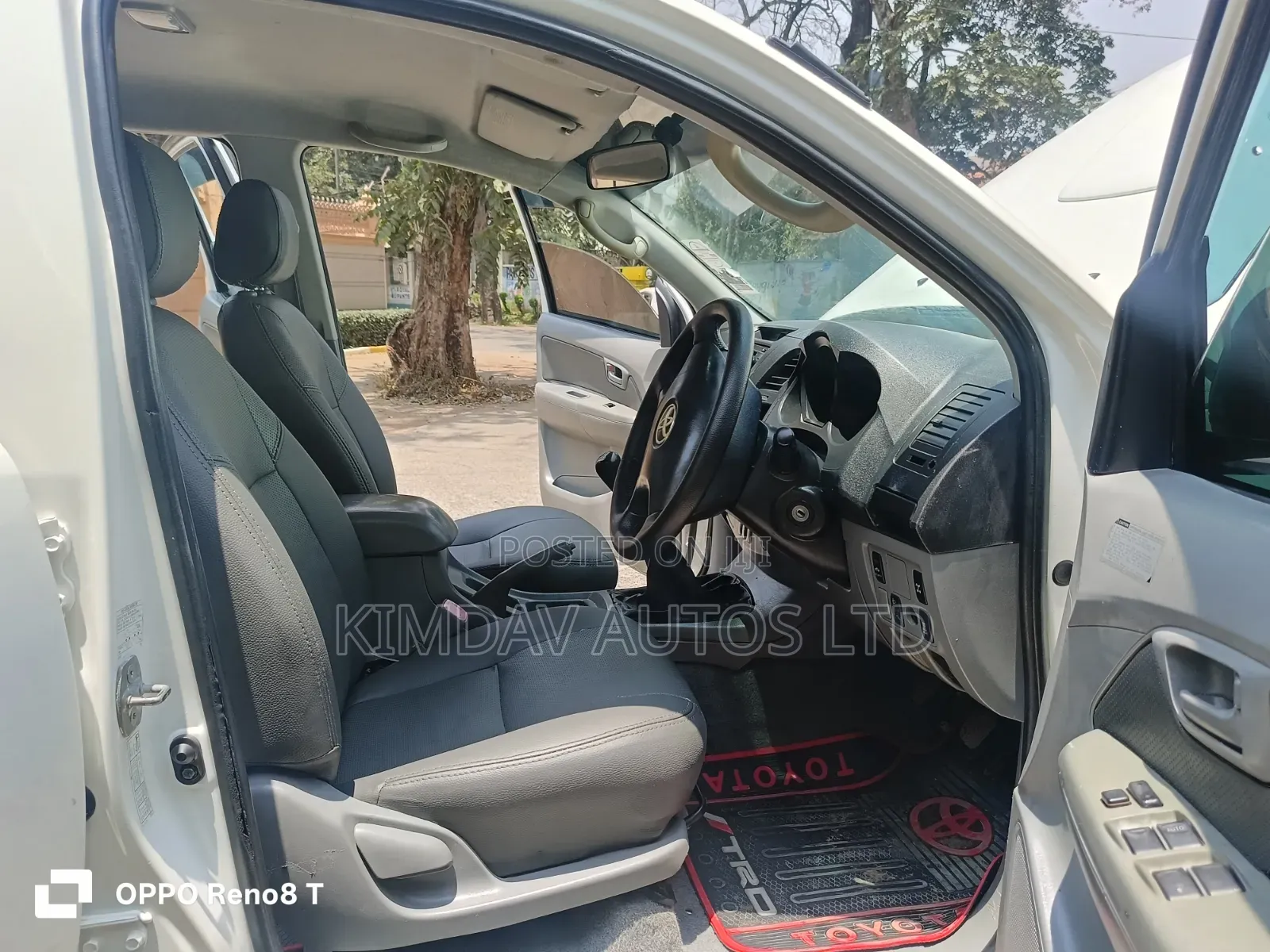 Toyota Hilux 3.0 D-4D Double Cab 4x4 Raider 2007 Off white