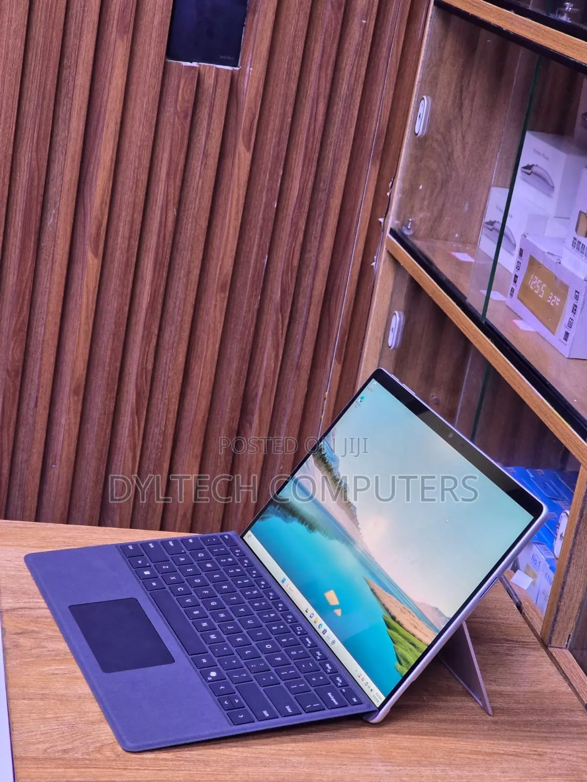 Laptop Microsoft Surface Pro 9 16GB Intel Core i7 SSD 256GB