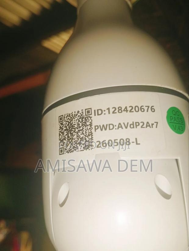 Bulb Holder Camera - thumbnail 3