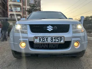 Suzuki Escudo 2007 Silver