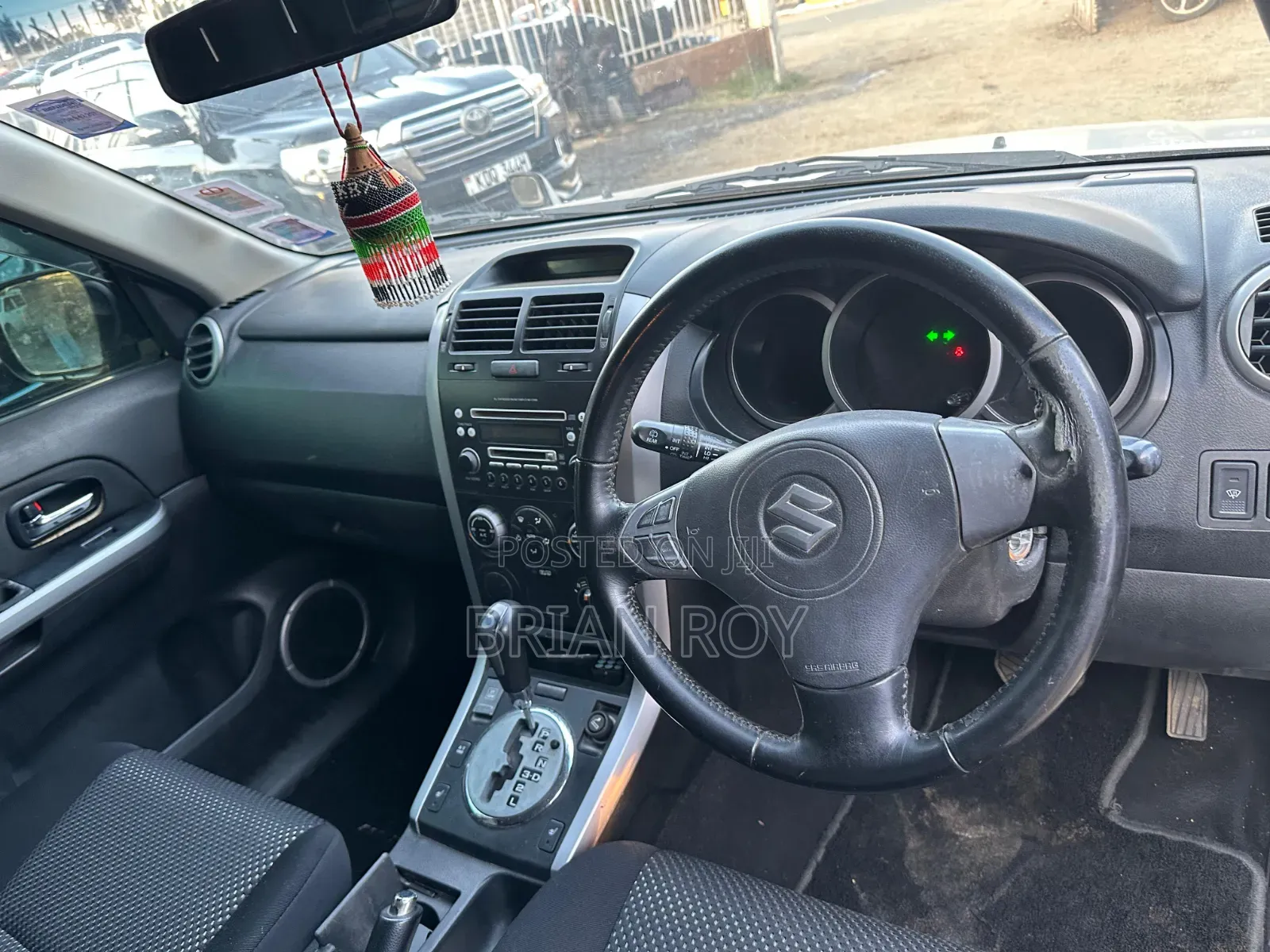 Suzuki Escudo 2007 Silver