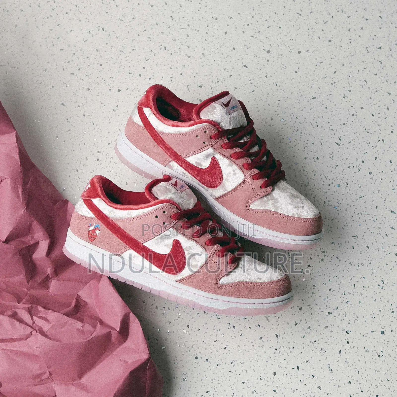 Sb Dunk Strange Love