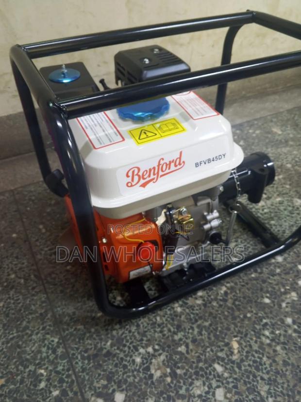 Benford Vibrator 7.5HP Engine 4M Shaft