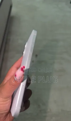 New Apple iPhone 16 Plus 256 GB White