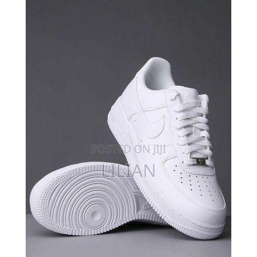 White AF1 Unisex Classic Low-Top Sneakers