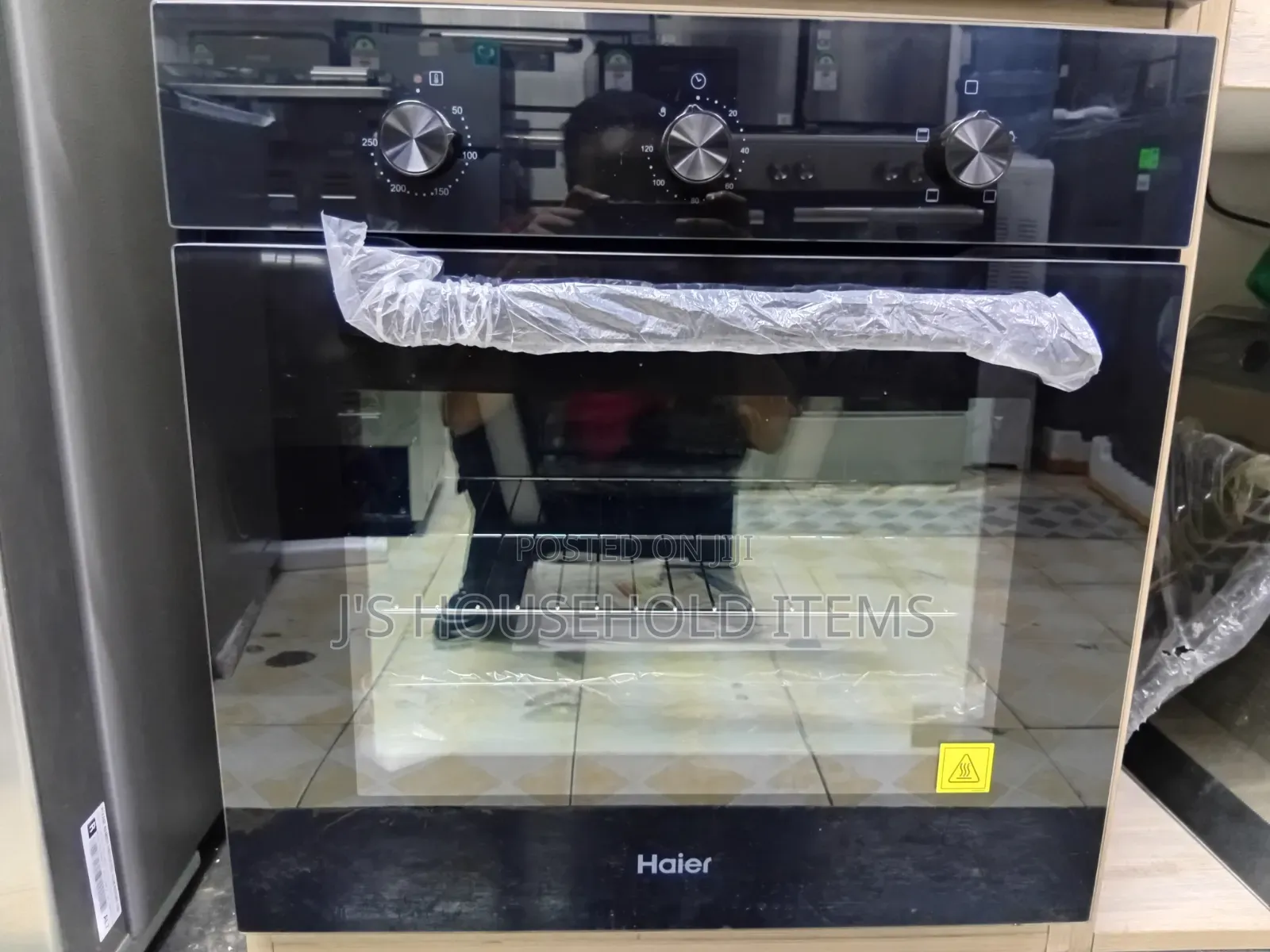 Haier Bultin Mocrowave Oven