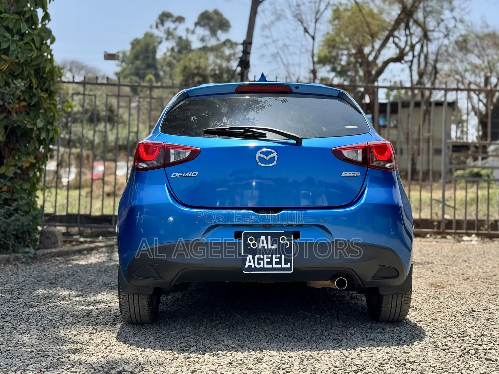 Mazda Demio 2018 Blue