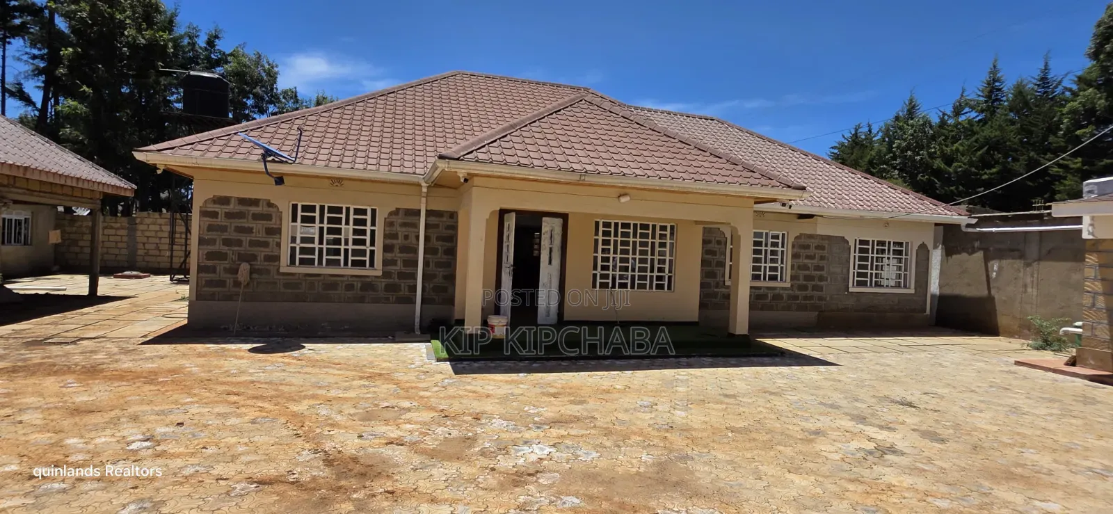 3bdrm Bungalow in Kapseret, Wareng for sale