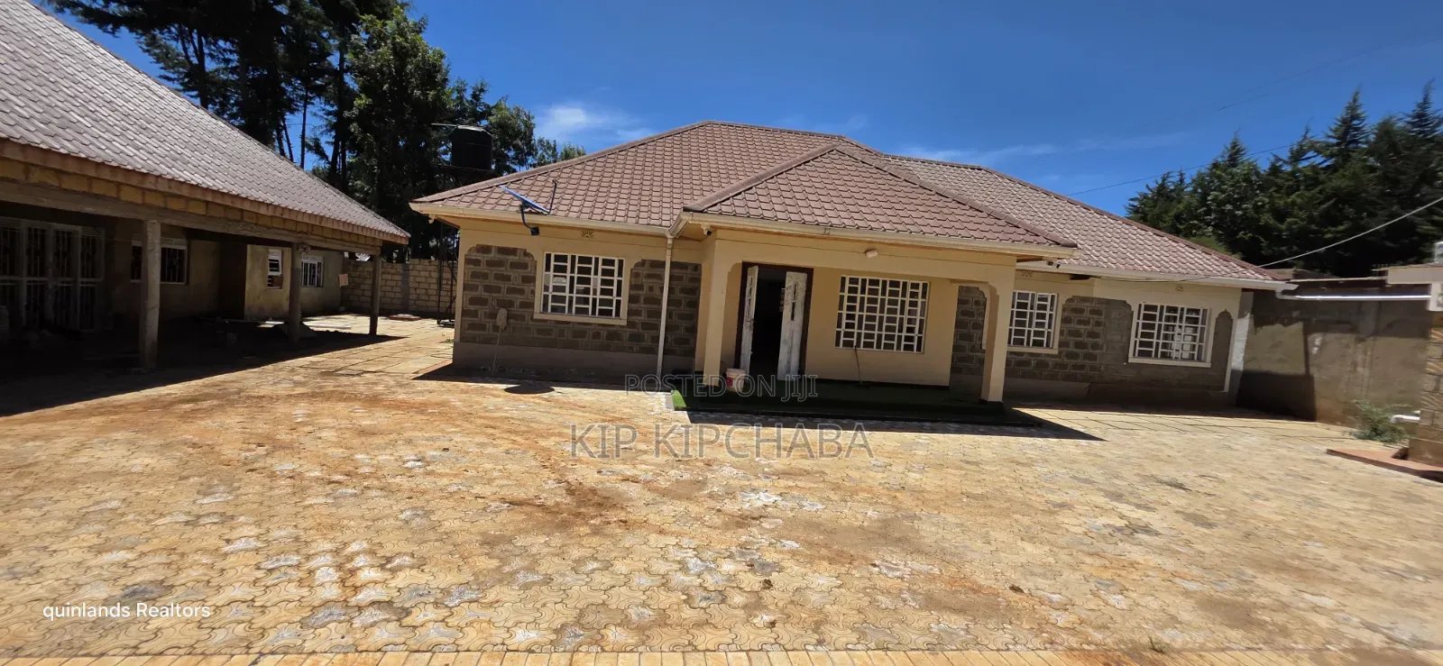 3bdrm Bungalow in Kapseret, Wareng for sale