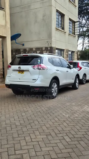 Nissan X-Trail 2015 White