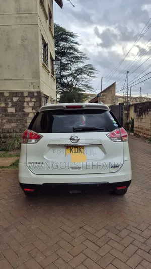 Nissan X-Trail 2015 White