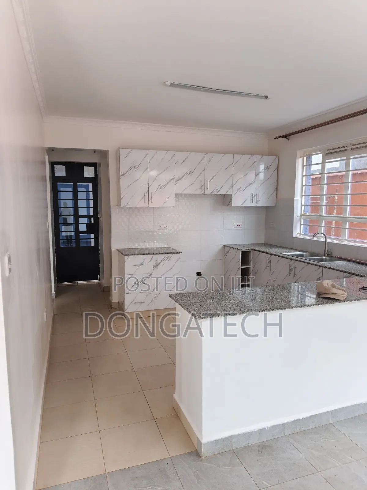 4bdrm Mansion in Winsolt, Kiamwangi for rent