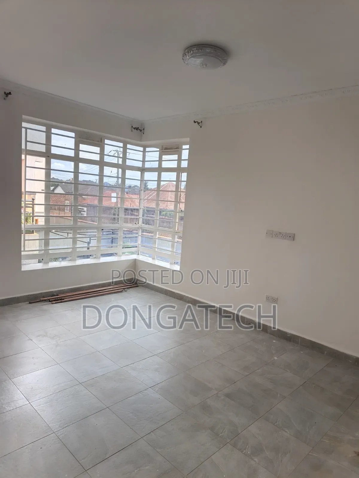 4bdrm Mansion in Winsolt, Kiamwangi for rent