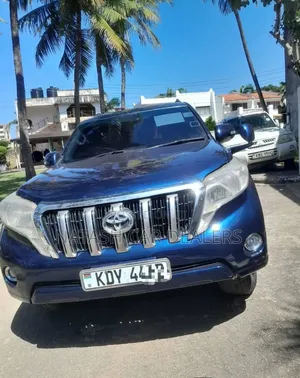 Toyota Land Cruiser Prado 2013 Blue