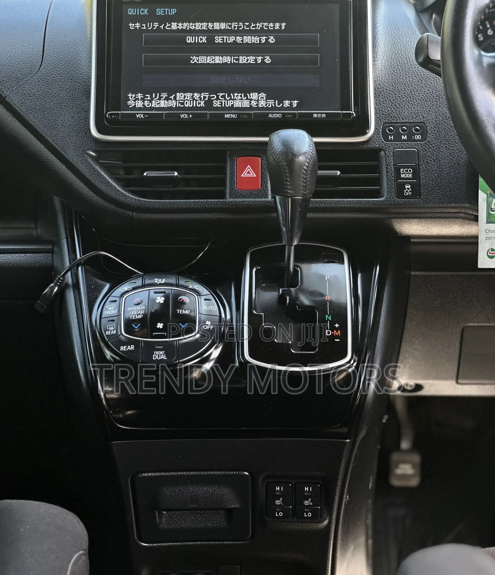 Toyota Noah 2018 White