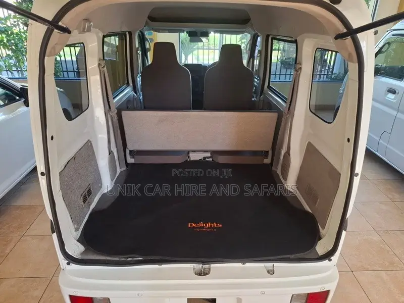 Suzuki Every Wagon 2019 White