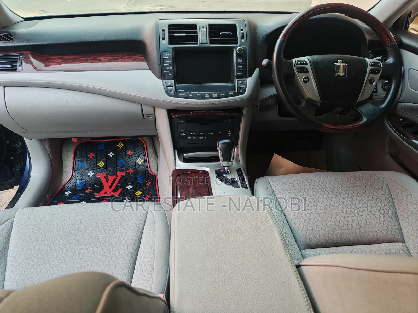 Toyota Crown 2012 Blue